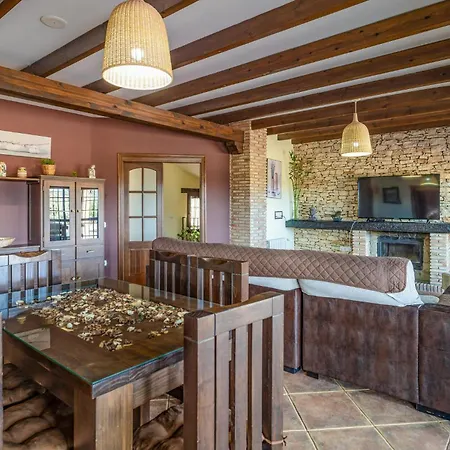 Pet Friendly In With Wifi Holiday home Ronda